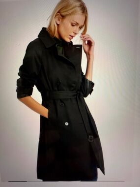 Banana Republic Essential Double Breasted Trench Coat. Women’s Med black Limonta